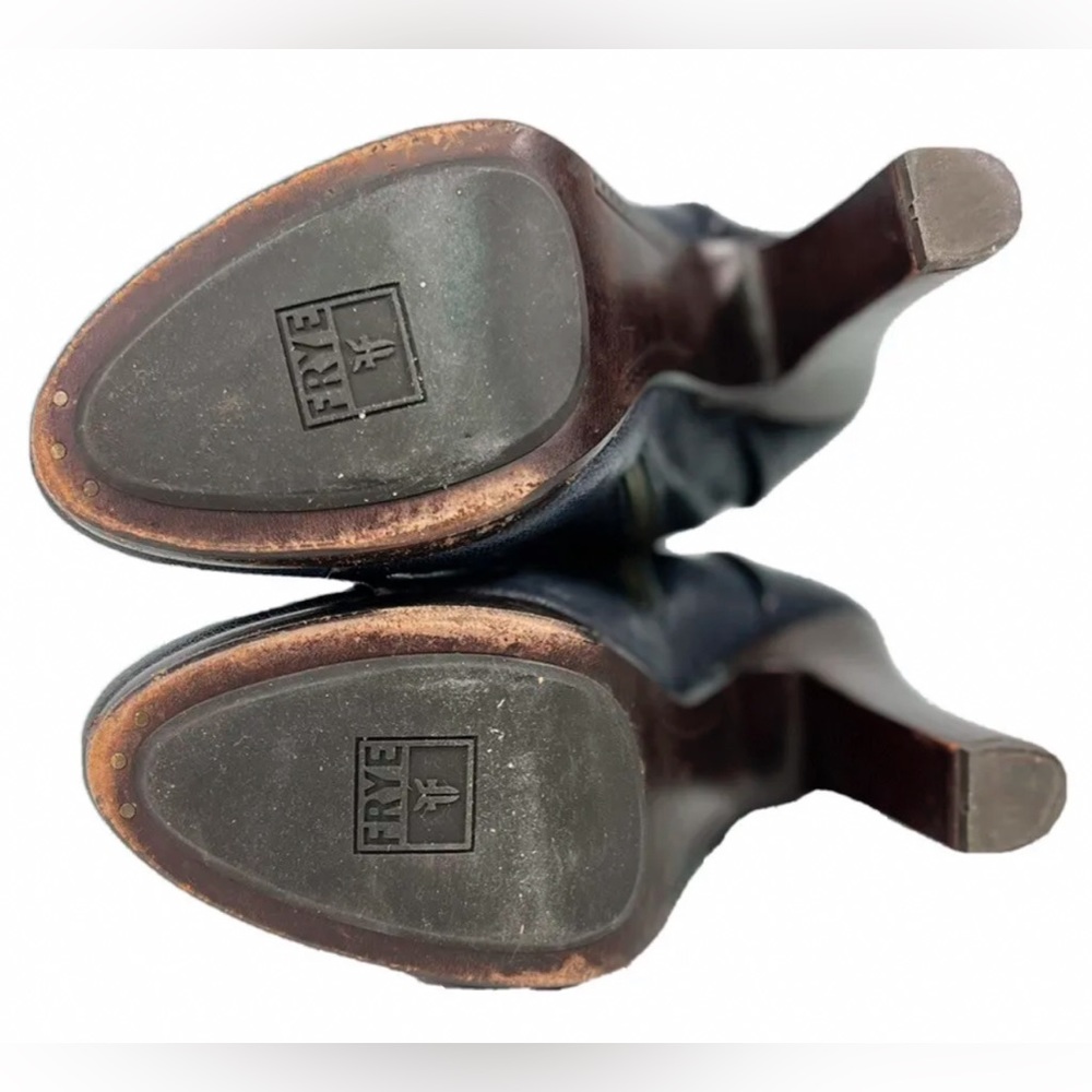 SOLD OUT ❤️ Frye RARE Heeled Leather Marissa Button Boots - Picture 11 of 13